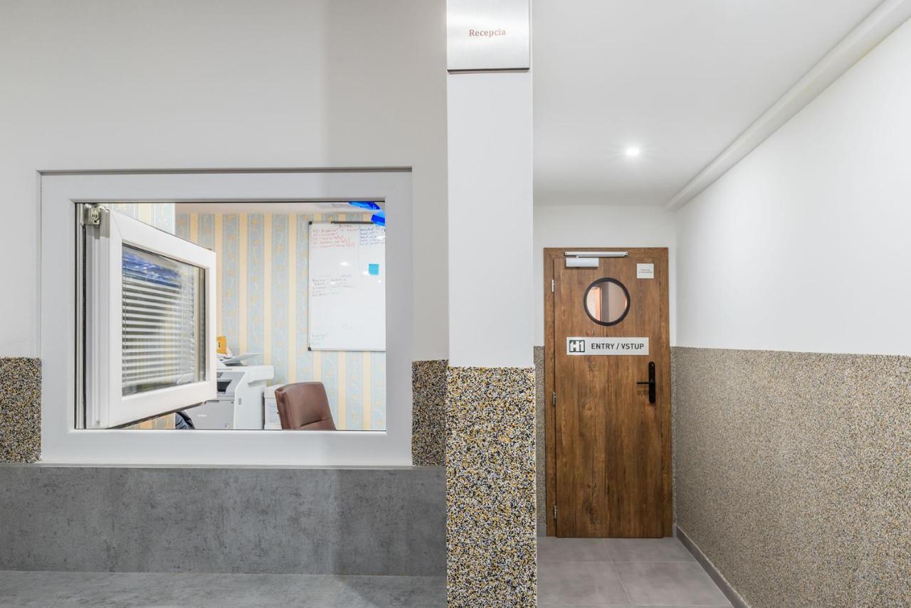 Hostel One Prešov Eksteriør bilde