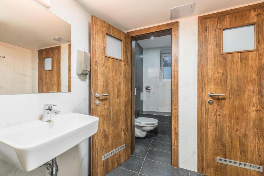 Hostel One Prešov Eksteriør bilde